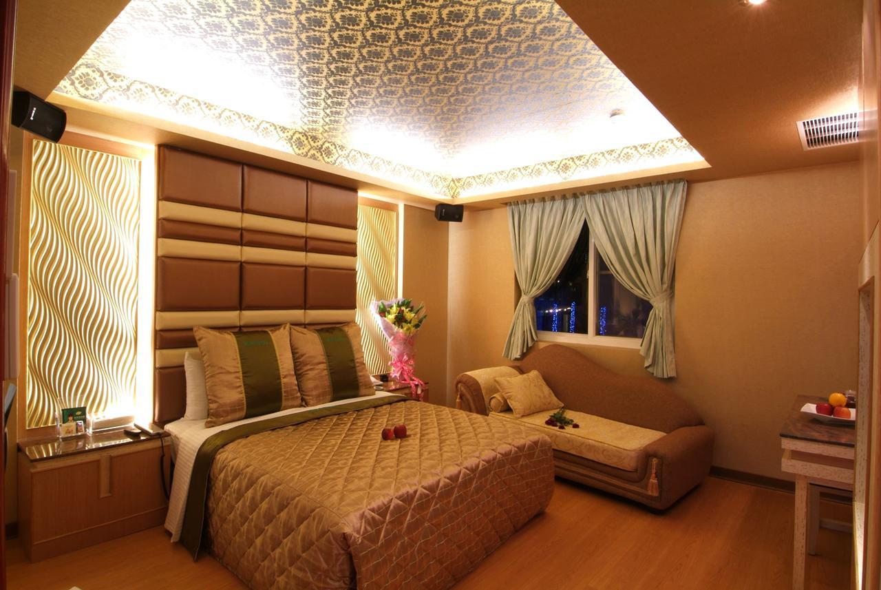 Cai-Lai Motel Yangmei Εξωτερικό φωτογραφία
